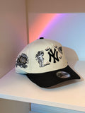 NEW ERA NY. BLACK-WHITE ANGELS DESING