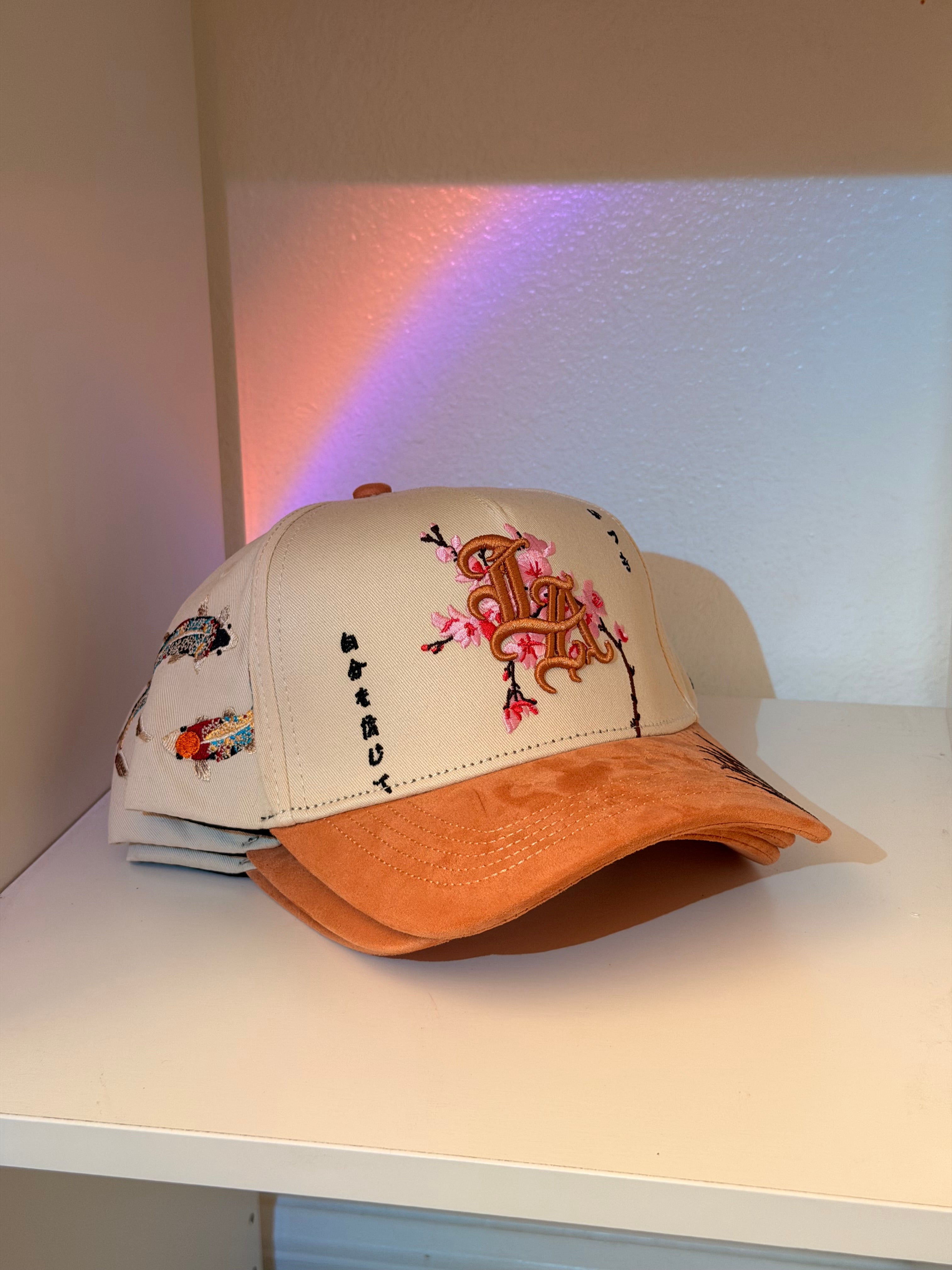 BELICA LA. BEIGE-ORANGE DESINGS